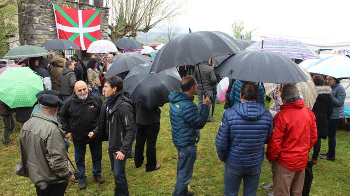 Ehun ordezkari politiko bain 16 1491053923961