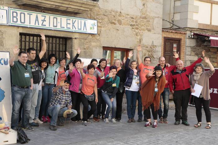 Herri galdeketan jai giroa n 8 1494236110454