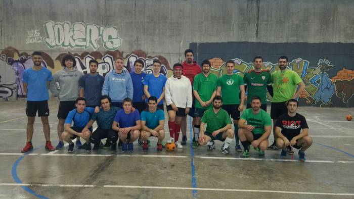 100 lagunek baino gehiagok p 15 1523374339239