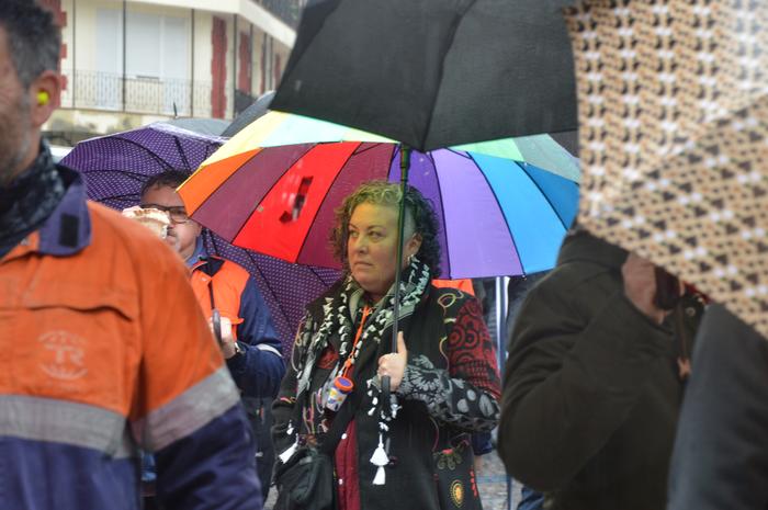 Tubos Reunidoseko langileek  16 1772795118542