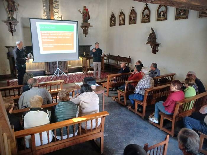 Industria Sailak Ferosca I zentral eolikoaren kontrako errekurtsoa baztertu eta gero, auzokideak epaitegira jotzea baloratzen ari dira