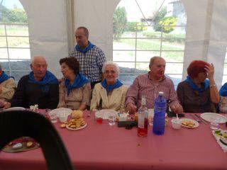 Auzokide ugarik hartu zuten  35 1506366435058