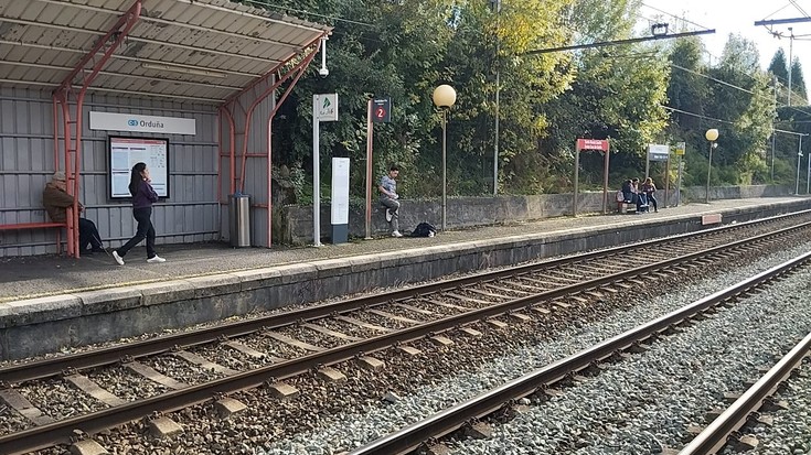 Tren zerbitzua eten dute Laudio eta Urduña artean, matxura baten ondorioz