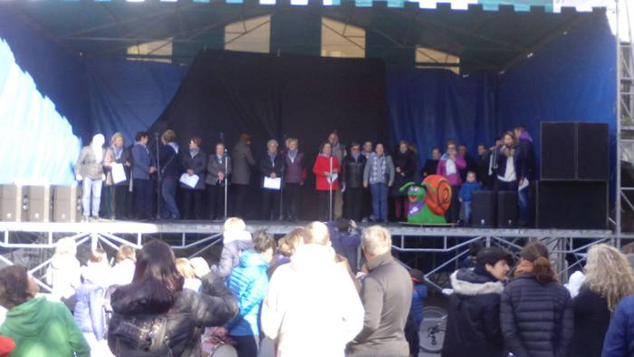 Parekidetasunaren eta euskar 32 1493367695561