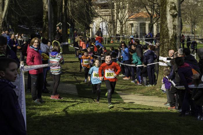 Umeek eta gurasoek bete zute 144 1519653528758