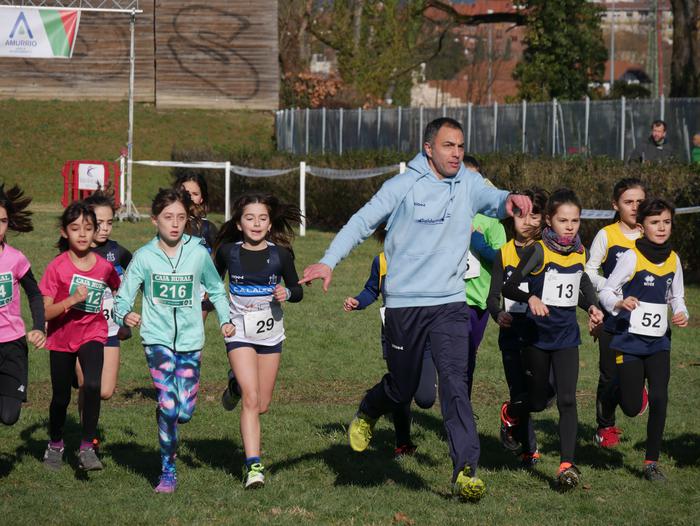 Aiaraldeko lasterkariak hain 158 1580057708173