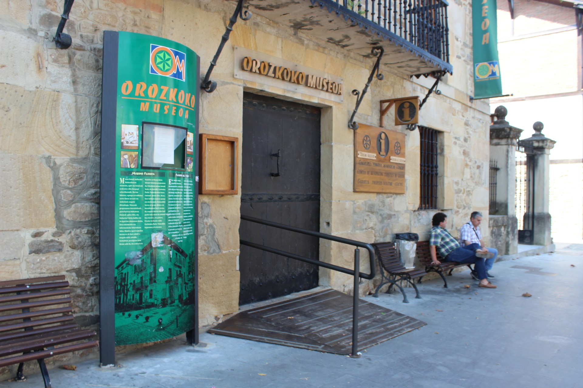Orozkoko Museoak COVIDaren kontrako Jomuga Seguruaren bereizgarria jaso du