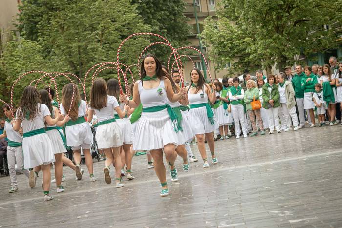 Dantza Lagunak kuadrillaren  35 1776520626970