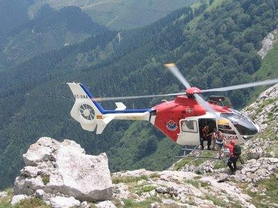 Langile bat zauritu da Zuhatzan eta helikopteroz eraman dute erietxera