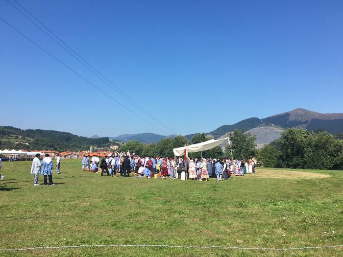 300 lagunek hartu dute parte 6 1506237767951