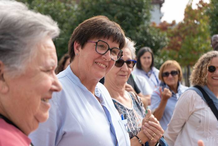 Agur beroa egin diote Amurri 5 1759752048891