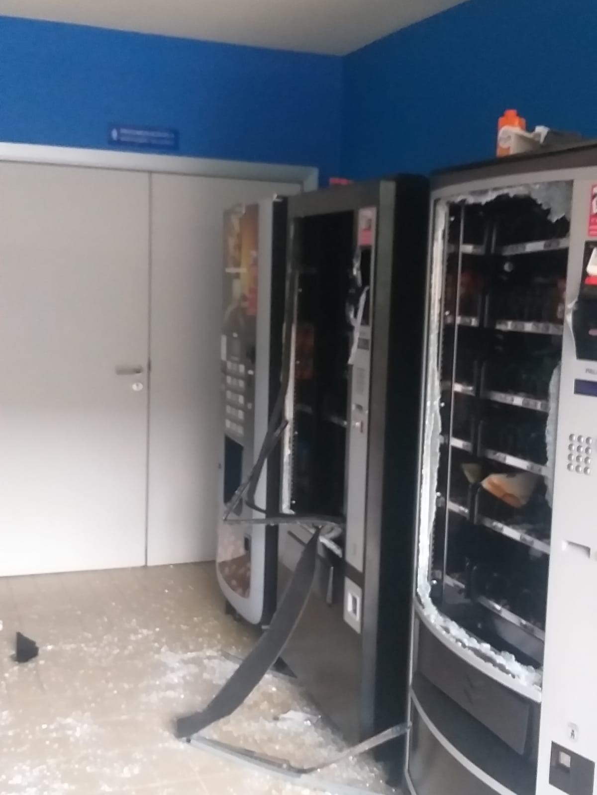 Lapurretak egon dira Laudioko Udal Igerilekuetan