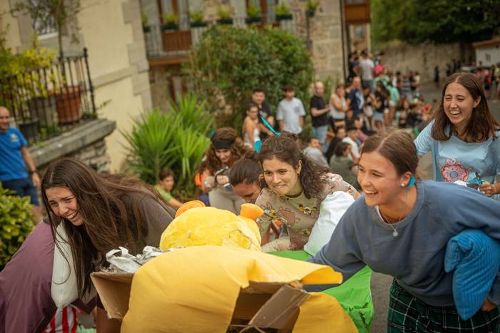 Bizikletak irudimenez jantzi 101 1757325960420