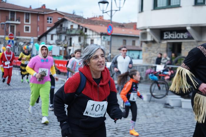 400 kirolarik parte hartu zu 97 1767282826548