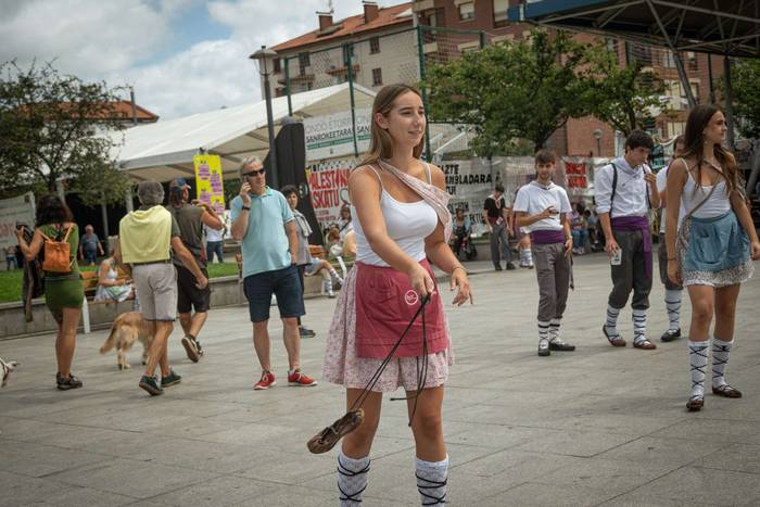 Abarka jaurtiketa, punk doin 27 1756410695664