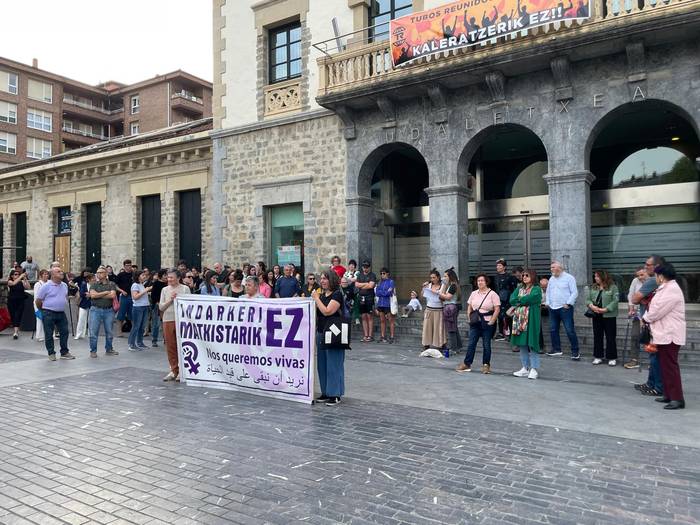 Dozenaka lagunek salatu dute 2 1775594195086