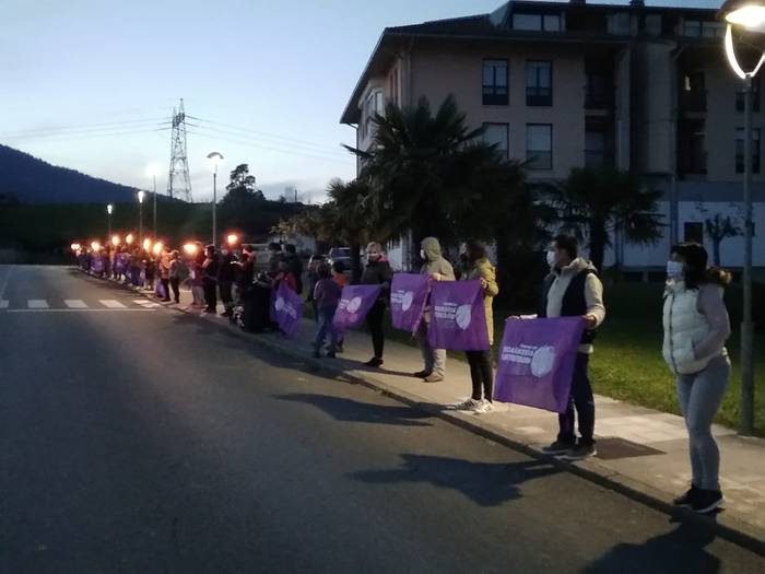 7 herritan egin dituzte mobi 4 1606334323207