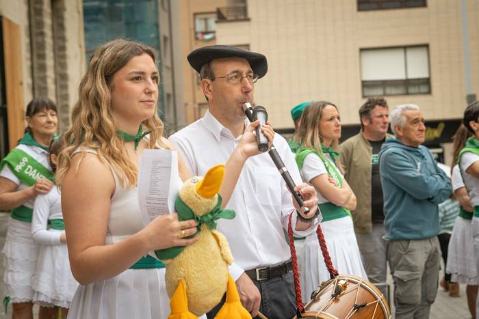 Dantza Lagunak kuadrillaren  38 1776520630626