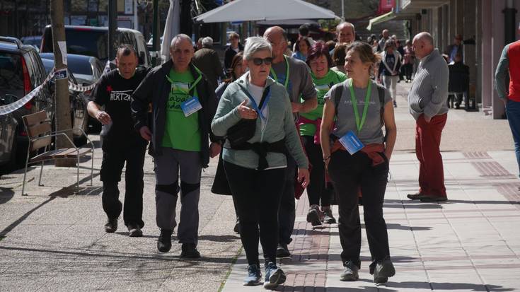 12.379 kilometro egin dituzte euskararen alde herritarrek, Laudio Ikastolaren ekimenez