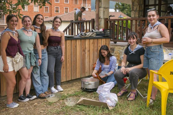 Palestinaren, emakumeen, hau 7 1755208561850