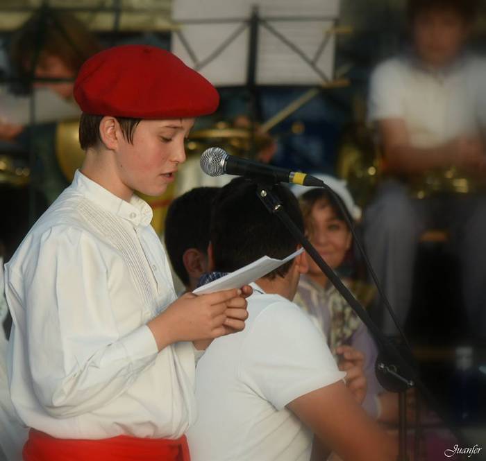 Itxarkundia dantza taldeak e 25 1498128331883