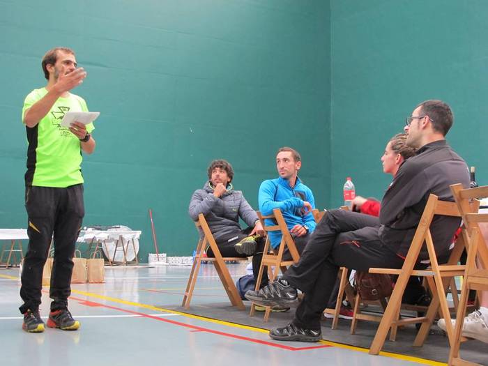 24 orduz eskualdeko mendiak, 85 1505902969018