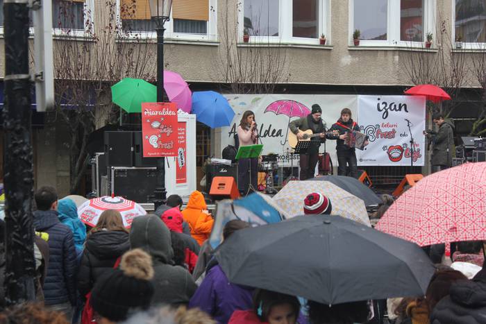 Ahobizi eta Belarripresten topaketa