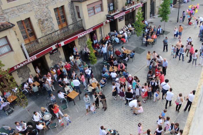 Txupina jaurtita hasi dira O 39 1504206449347