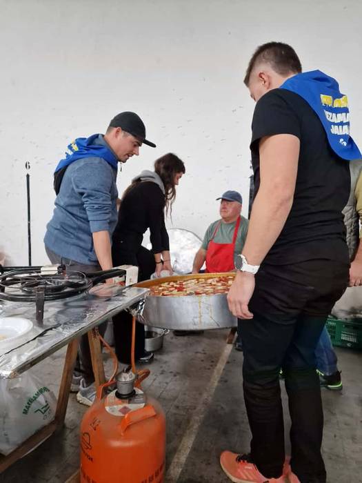 Herri giroan ospatu dituzte  32 1762718762663