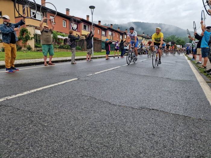 La Karpy martxak kolorez bet 110 1686610889198