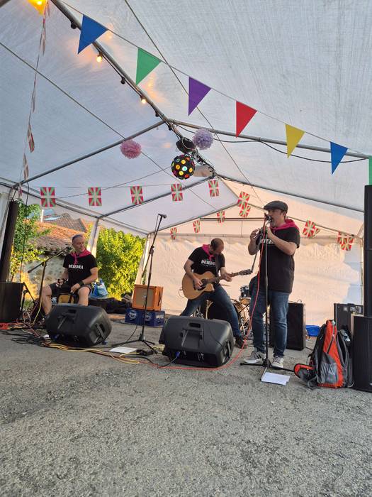 Giro beroa nagusi Zaloako ja 3 1751239394837