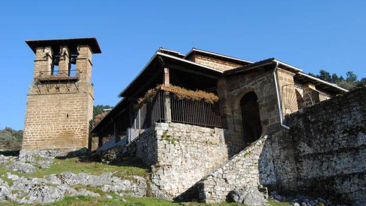 Nekazal eremuko auzo batzarra