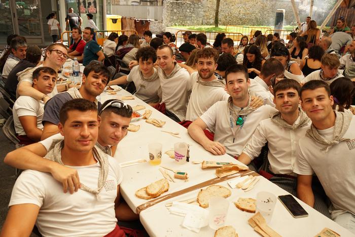 Txahal erreak ehunka laudioa 26 1756478377280