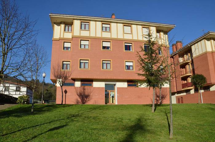 Zubiaur Eraikuntzaken higiezinen heren bat saldu dute 2014tik