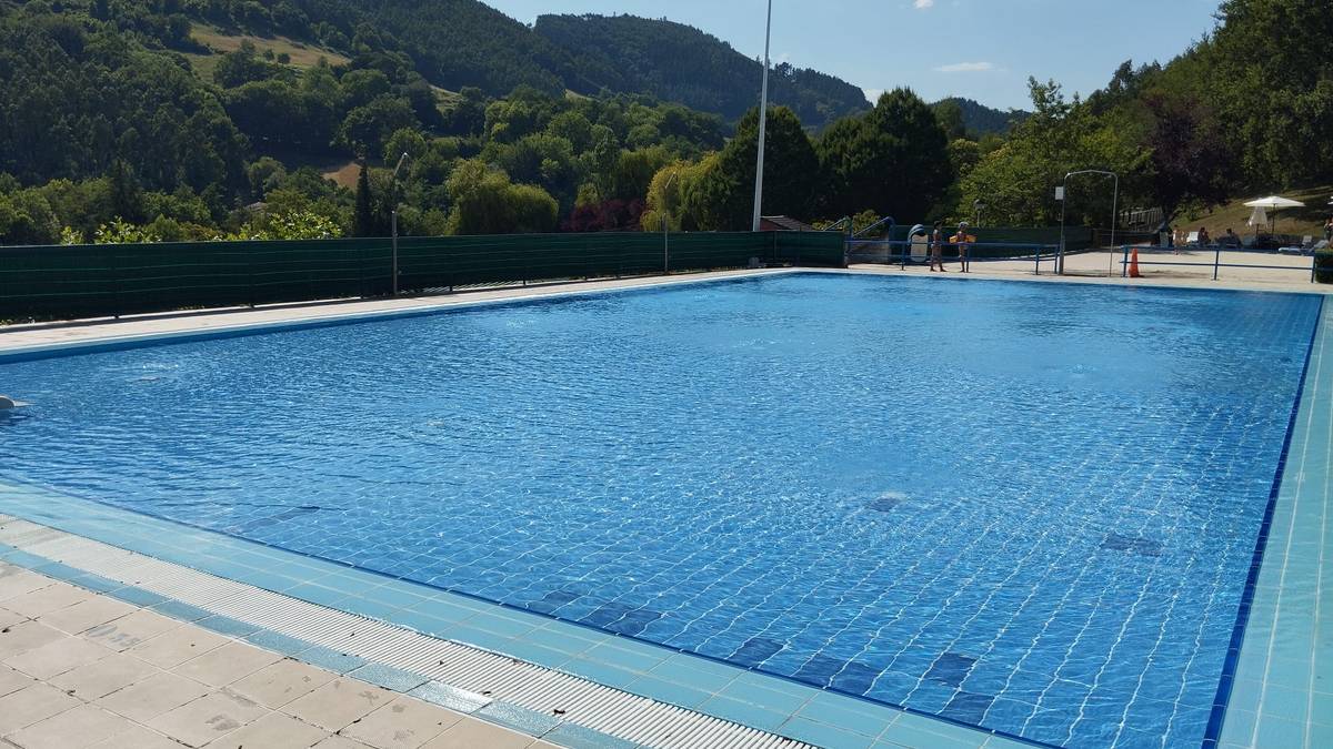 Igerileku handia ezin da erabili gaur arratsaldean Laudion, gorotza agertu baita barruan