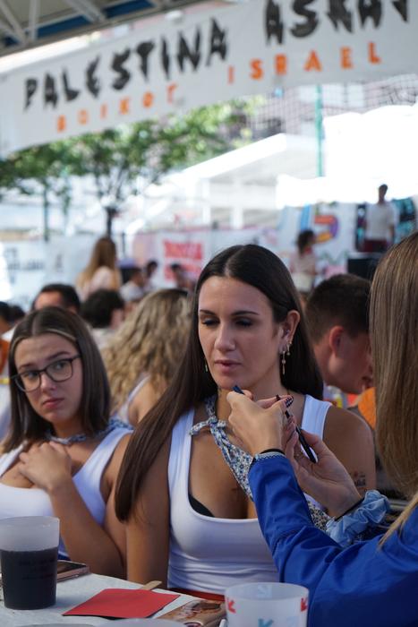 Jendetza batu da kuadrillen  81 1756403708401