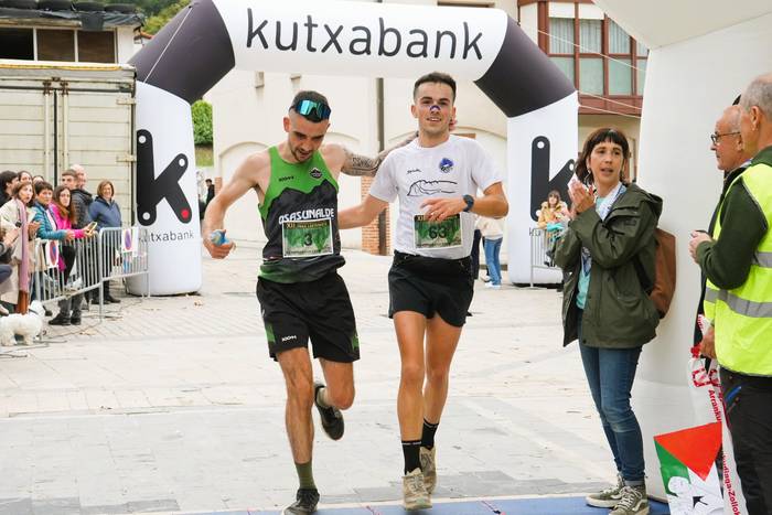 Hirurehundik gora korrikalar 75 1761471944037