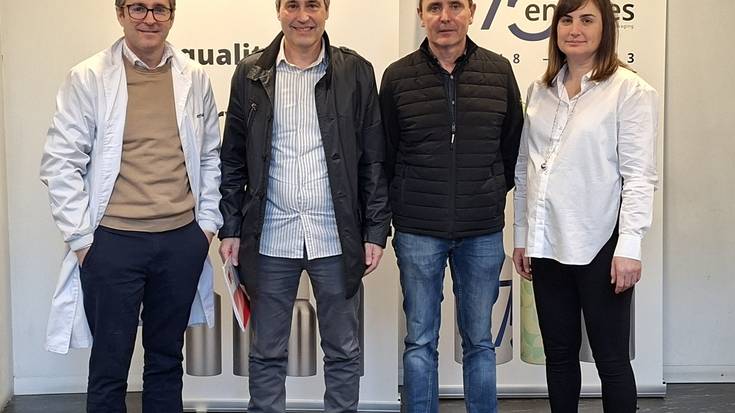 APILL-ek eta Arabako Ontzi Metalurgikoek opari-txartelak bultzatuko dituzte Eguberri hauetan, Laudio Berrikusiren bidez tokiko merkataritza sustatzeko