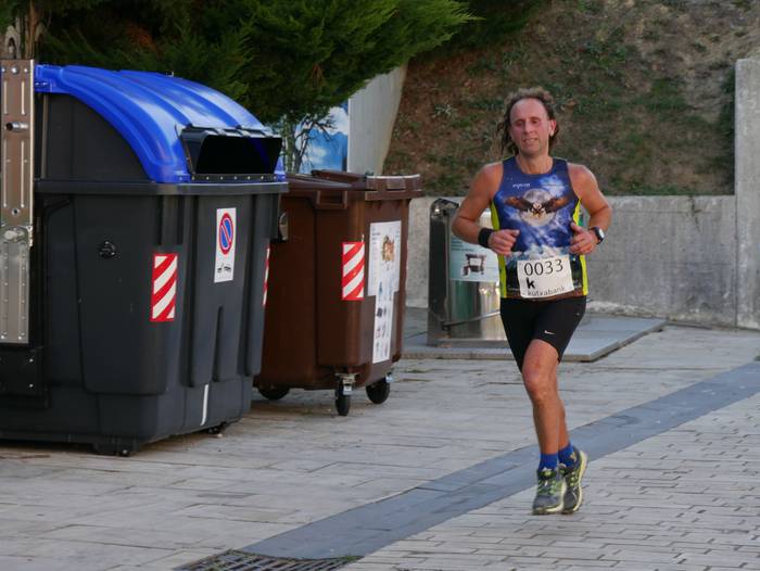 Haur zein helduek izan zuten 252 1538428953318