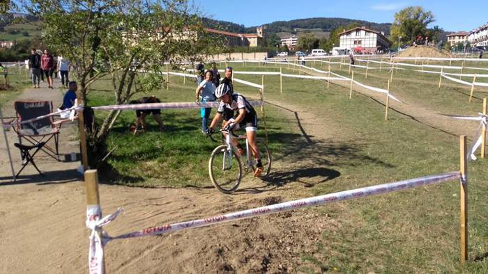 Eskualdeko txirrindulariak s 2 1507705805749