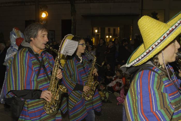 Mozorro koloretsuek ziprizti 57 1488187777112