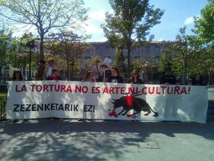"Beti saiatzen gara lasai egoten, lehen deialdian oso gutxi ginen eta parte hartzaile kopurua handitzen joan da"