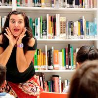 Umeentzako irakurketa kluba euskeraz Ana Apikarekin