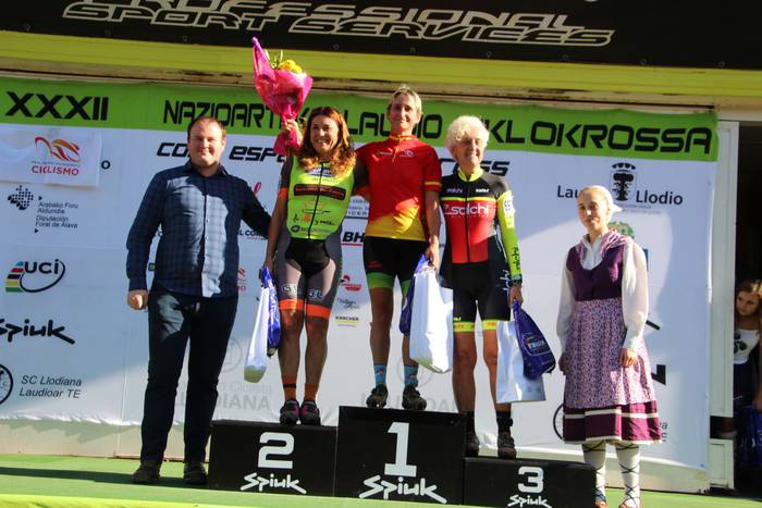 Jendetza erakarri zuen Laudi 102 1572181394960