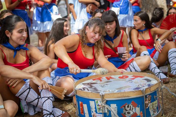 Amurrioko Kuadrillek ate jok 8 1755001051748