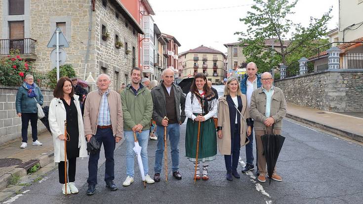 Arrastariako ordezkariak eta umeak izan ziren protagonista atzo Otxomaioetan