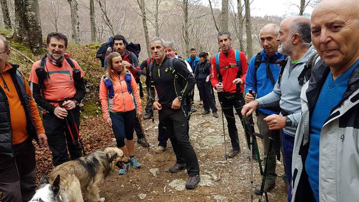 Urduñan eta Tologorrin grabatutako 'Gailurra negua' saioa emititu zuen ETB1ek atzo