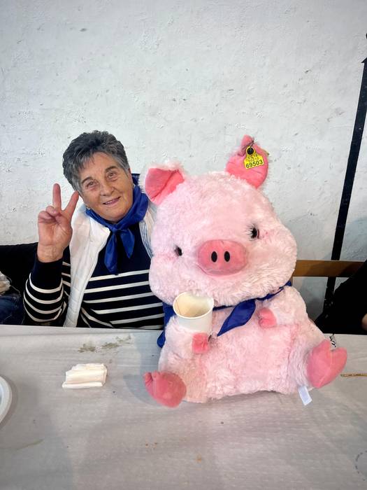 Herri giroan ospatu dituzte  16 1762718713784