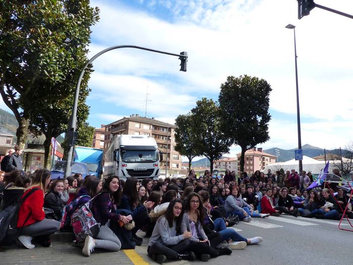 Greba feministaren goizeko t 70 1520512408023