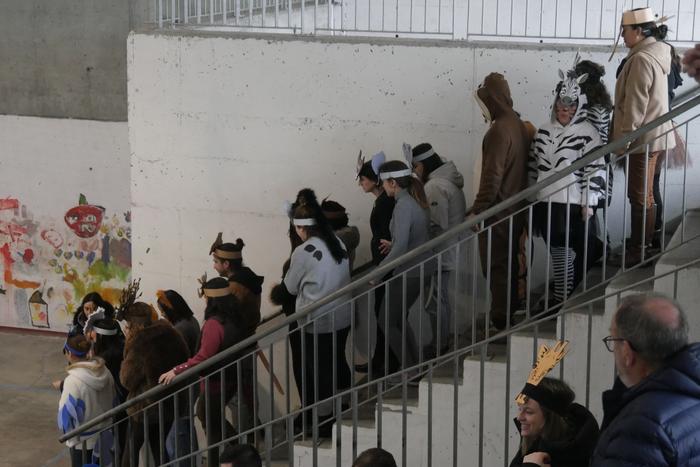 Desfilerik gabe, baina dantz 54 1770997181202